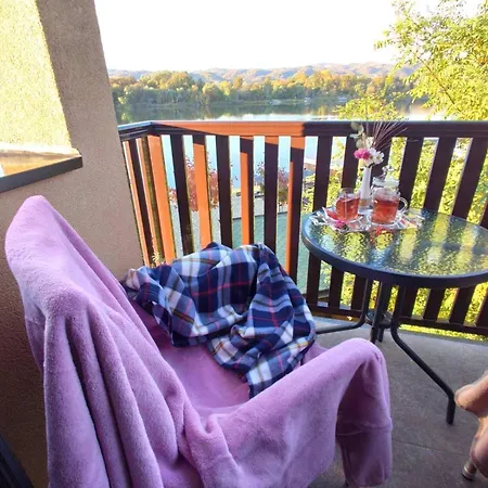 Apartman Darja2 Srebrno Jezero Sa Pogledom Na Vodu *